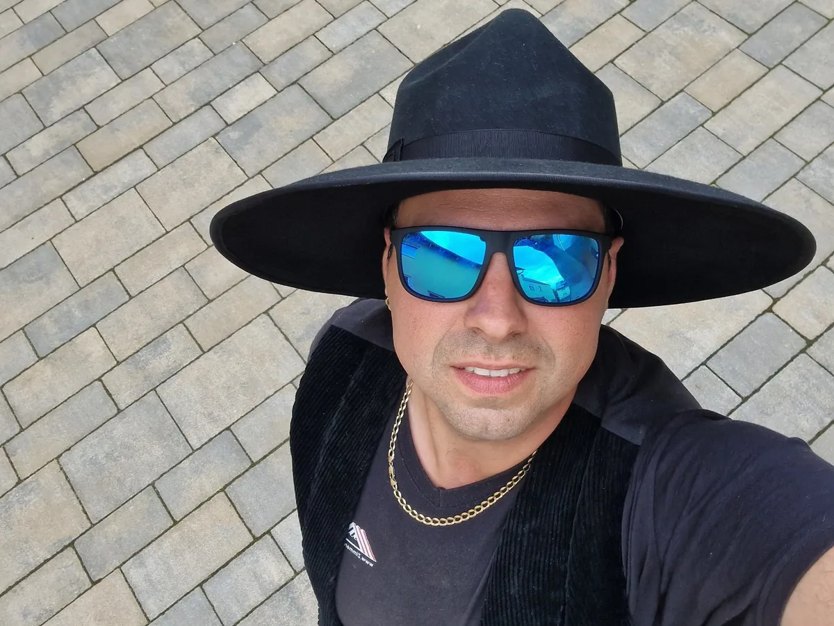 Chris Hofmann